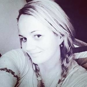 Meet your Posher, Carrie